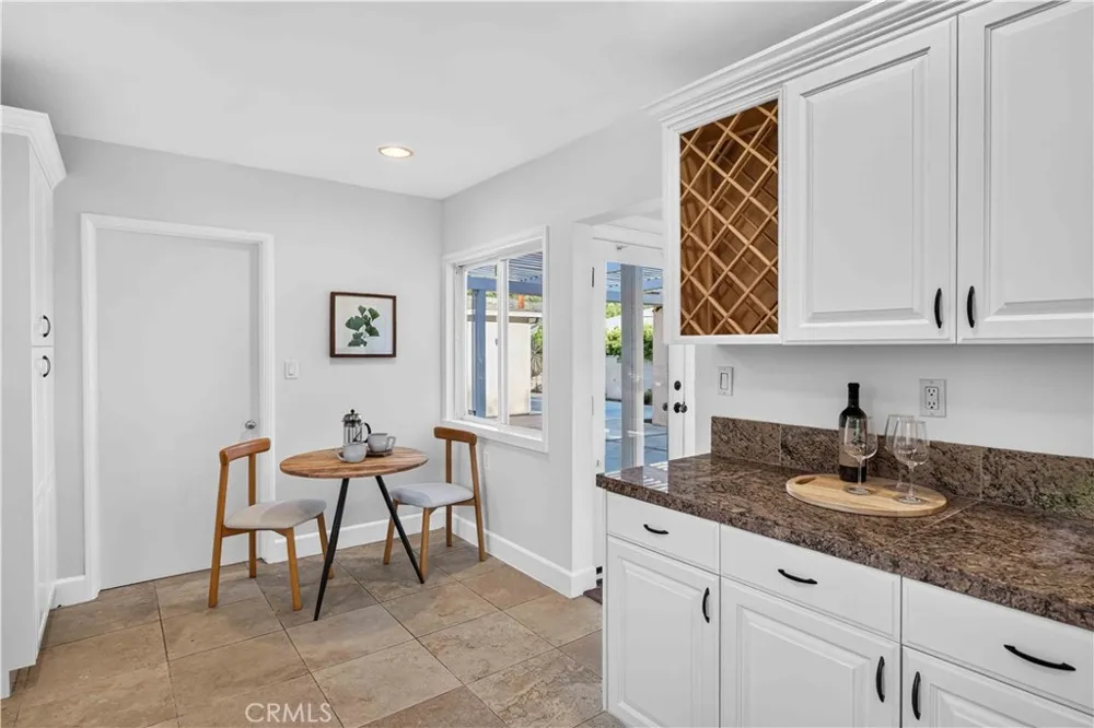 3064 Verdugo Road Glendale, CA 91208