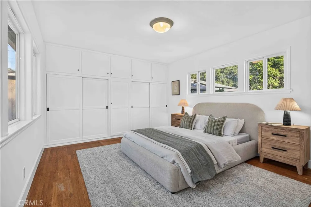 3064 Verdugo Road Glendale, CA 91208