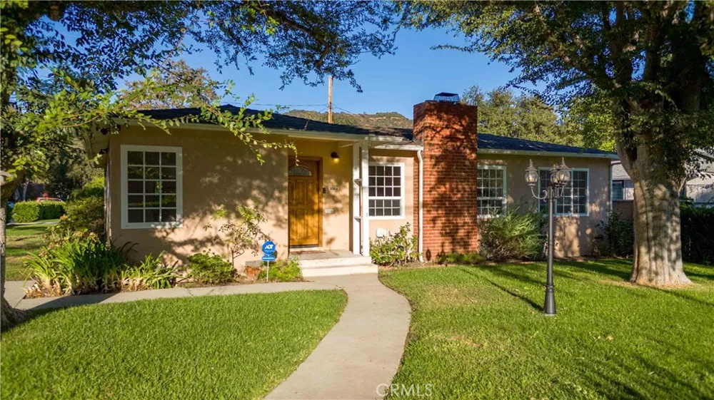 3064 Verdugo Road Glendale, CA 91208