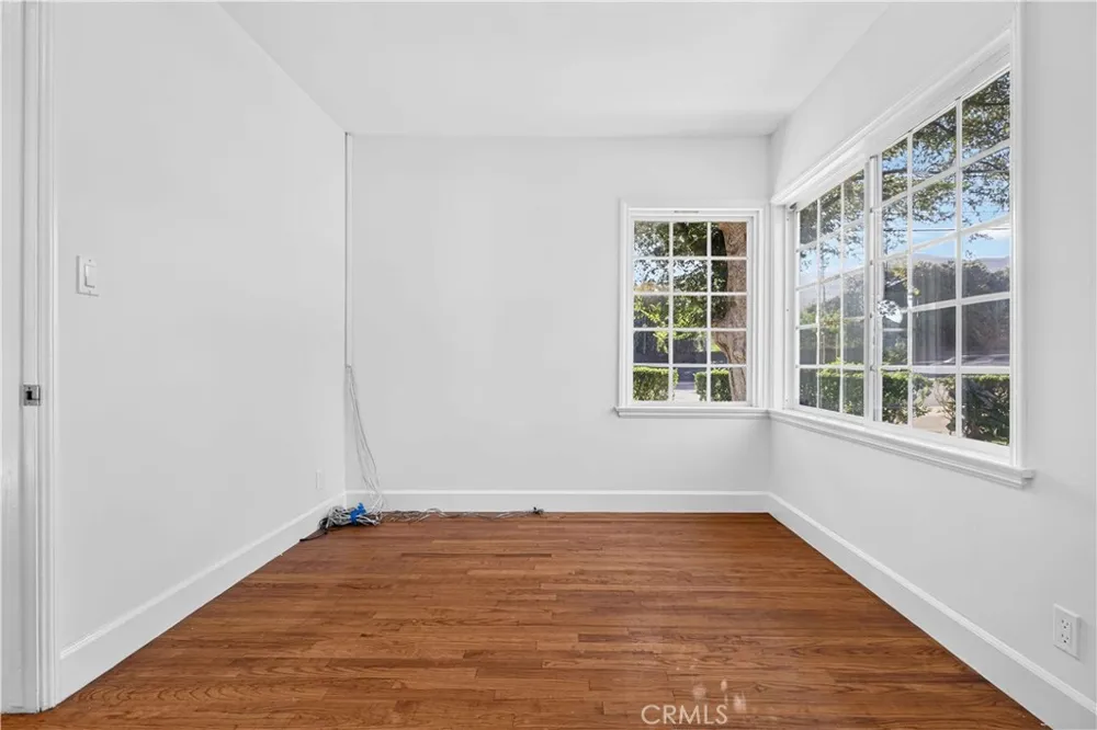 3064 Verdugo Road Glendale, CA 91208
