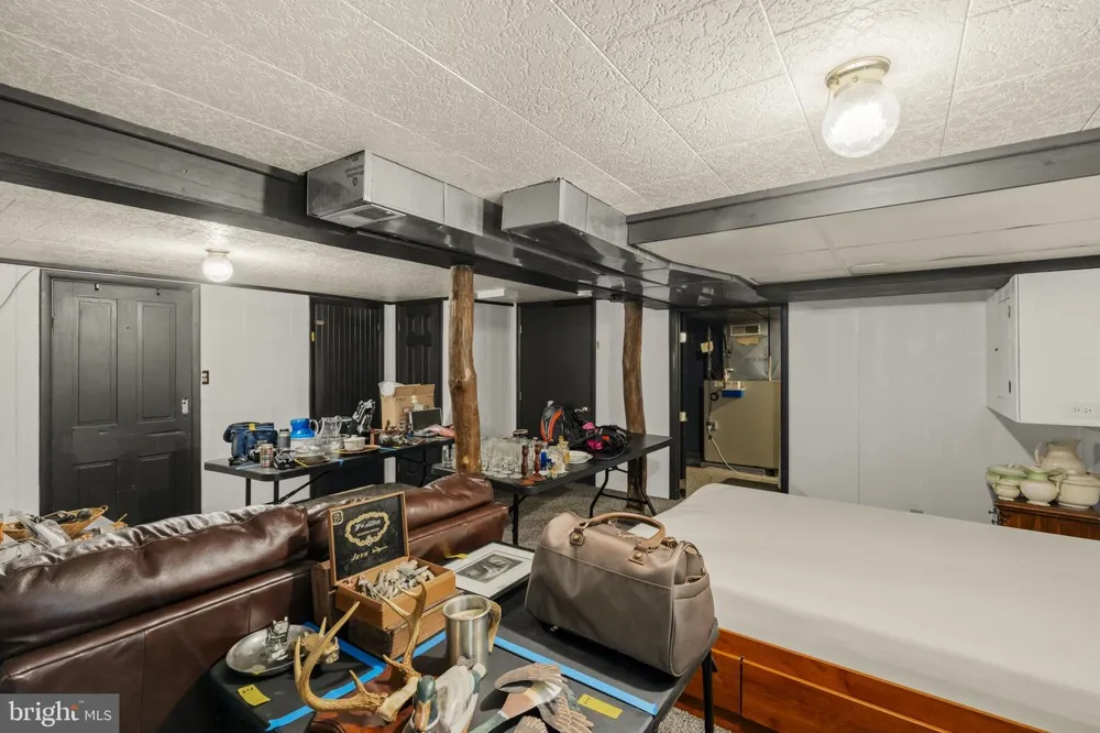 426 E 28TH DIVISION HIGHWAY Lititz, PA 17543
