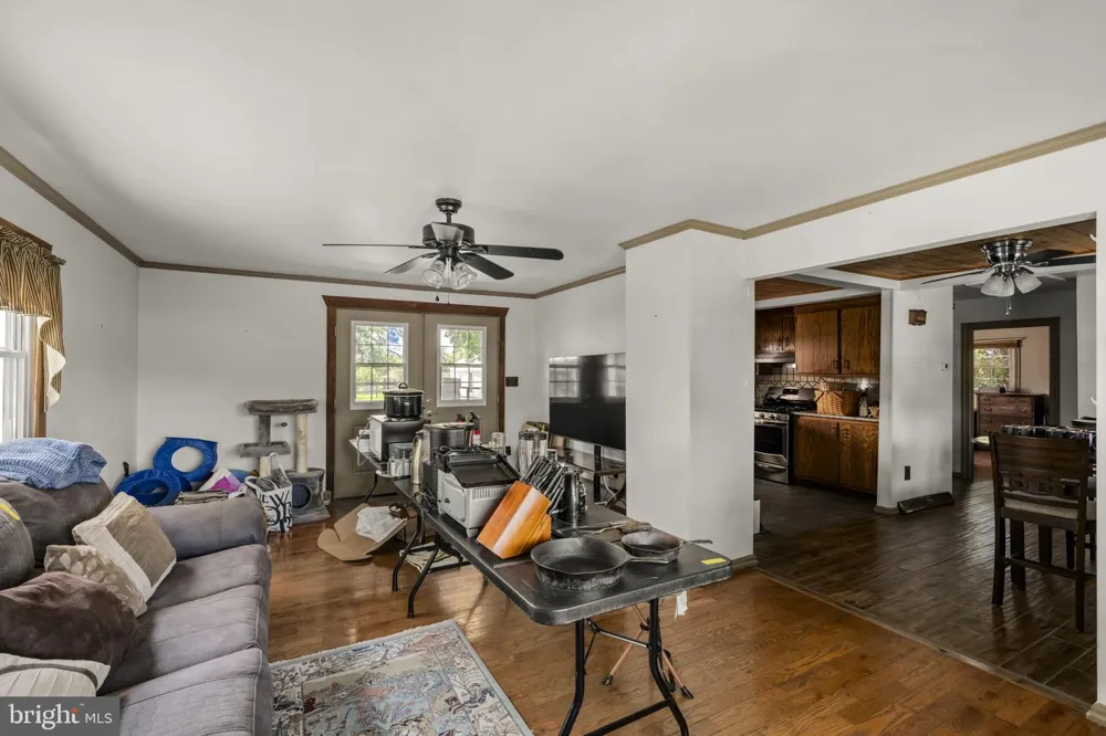 426 E 28TH DIVISION HIGHWAY Lititz, PA 17543