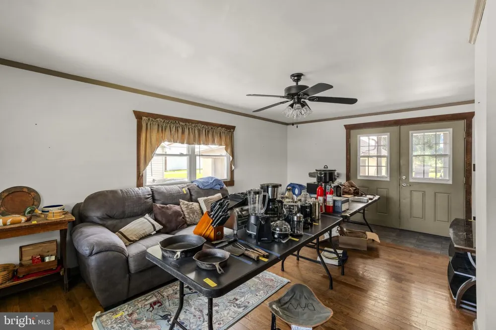 426 E 28TH DIVISION HIGHWAY Lititz, PA 17543