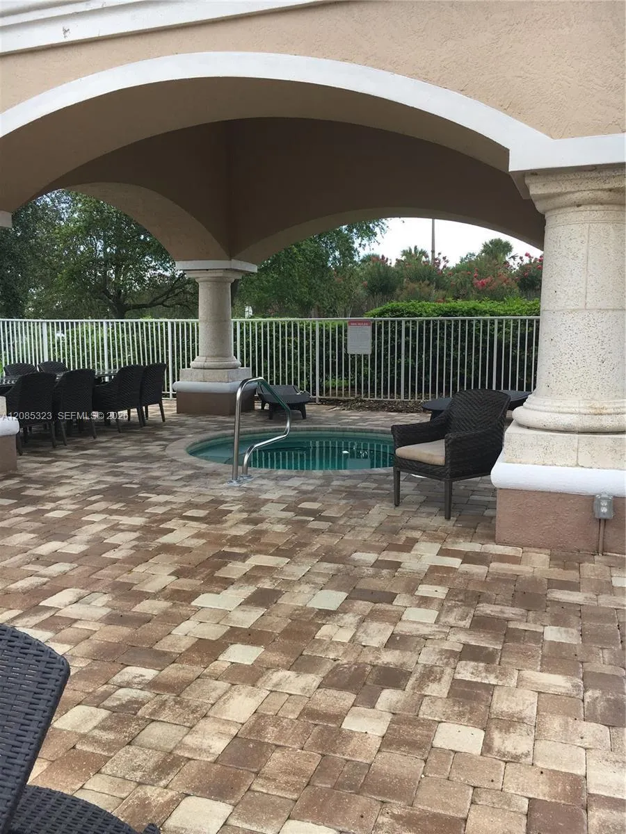 14049 FAIRWAY ISLAND DR #123 Other City - In The State Of Florida, FL 32837