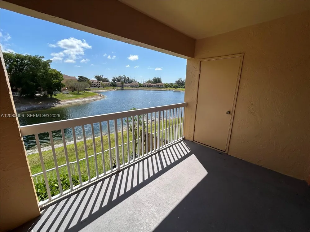 5200 NW 31st Ave #53 Fort Lauderdale, FL 33309