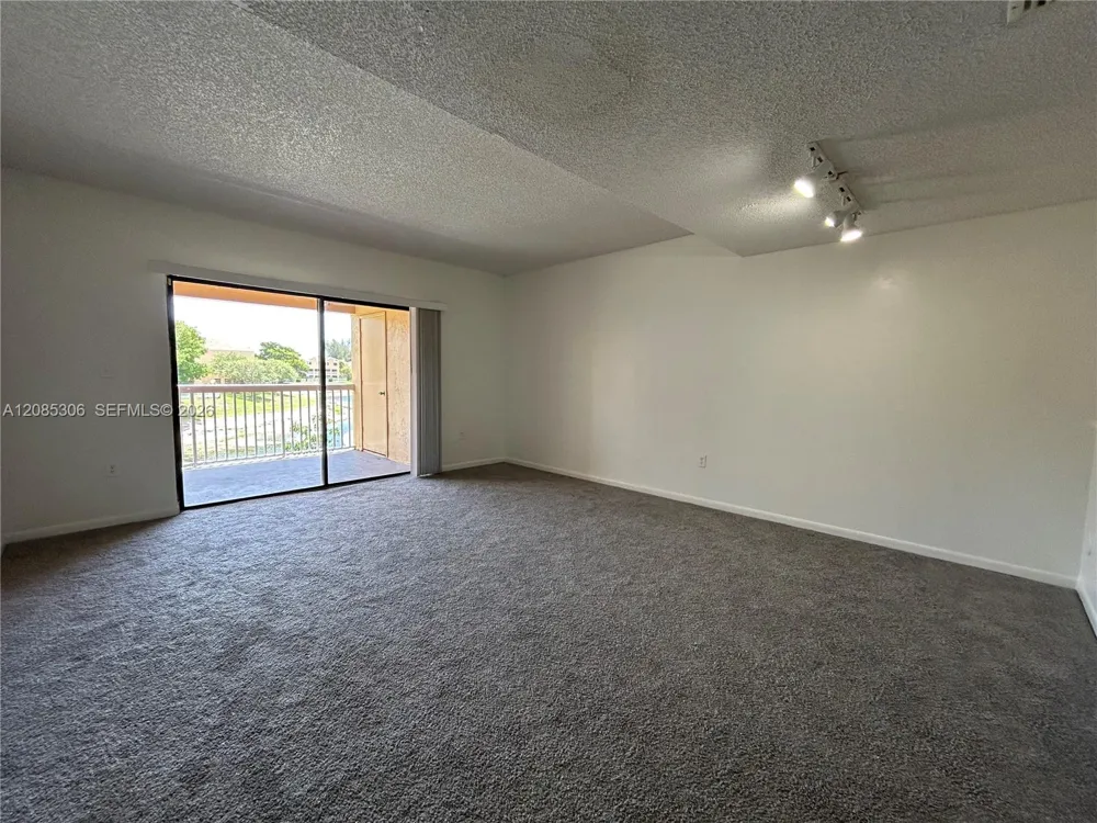 5200 NW 31st Ave #53 Fort Lauderdale, FL 33309