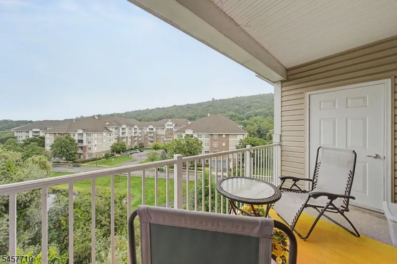 4421 Warrens Way Wanaque, NJ 07465