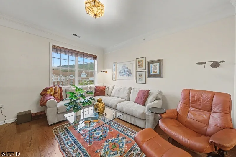 4421 Warrens Way Wanaque, NJ 07465