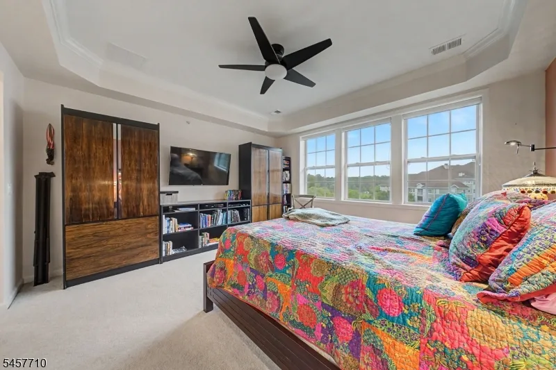 4421 Warrens Way Wanaque, NJ 07465