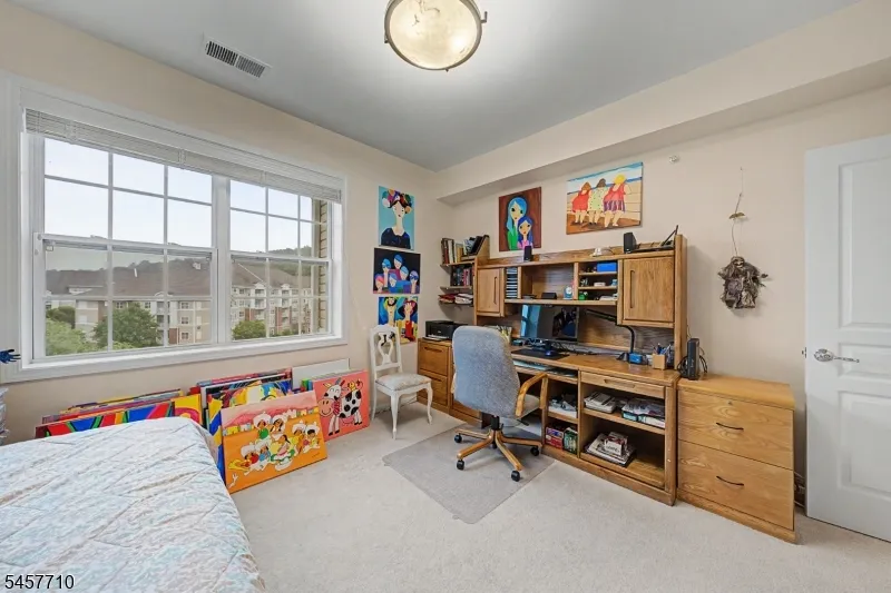 4421 Warrens Way Wanaque, NJ 07465