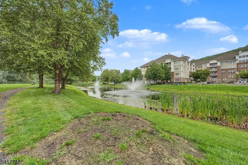 4421 Warrens Way Wanaque, NJ 07465