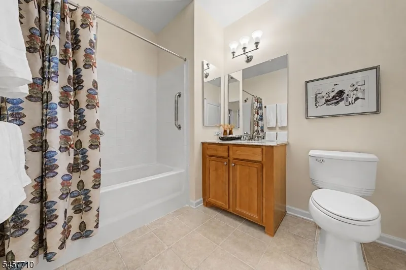 4421 Warrens Way Wanaque, NJ 07465