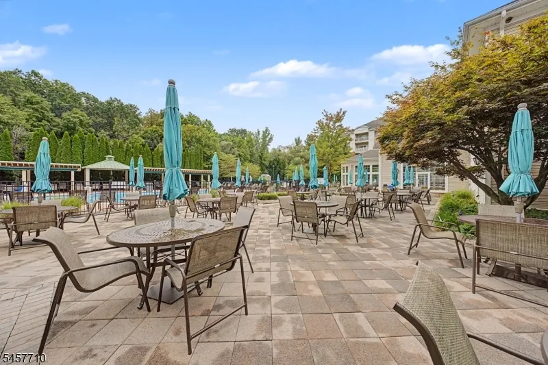 4421 Warrens Way Wanaque, NJ 07465