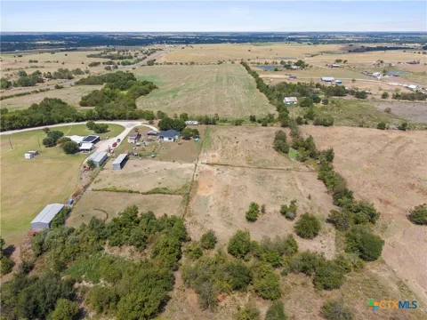 140 Private Road 801