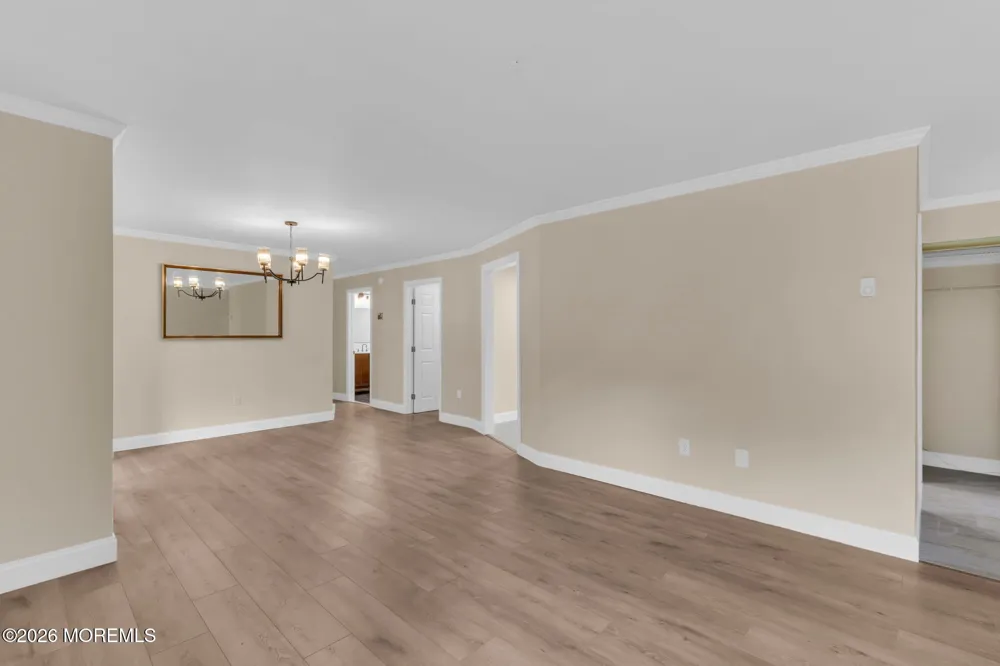 39 Meadow Green Circle #D Manalapan, NJ 07726