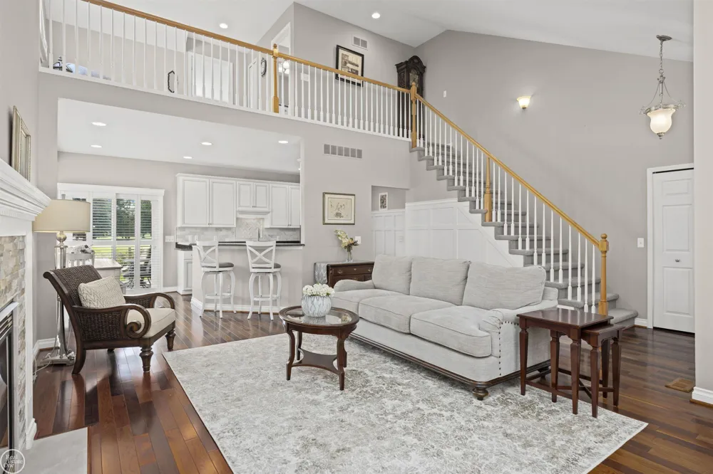 22800 Amber River Drive Macomb Township, MI 48042