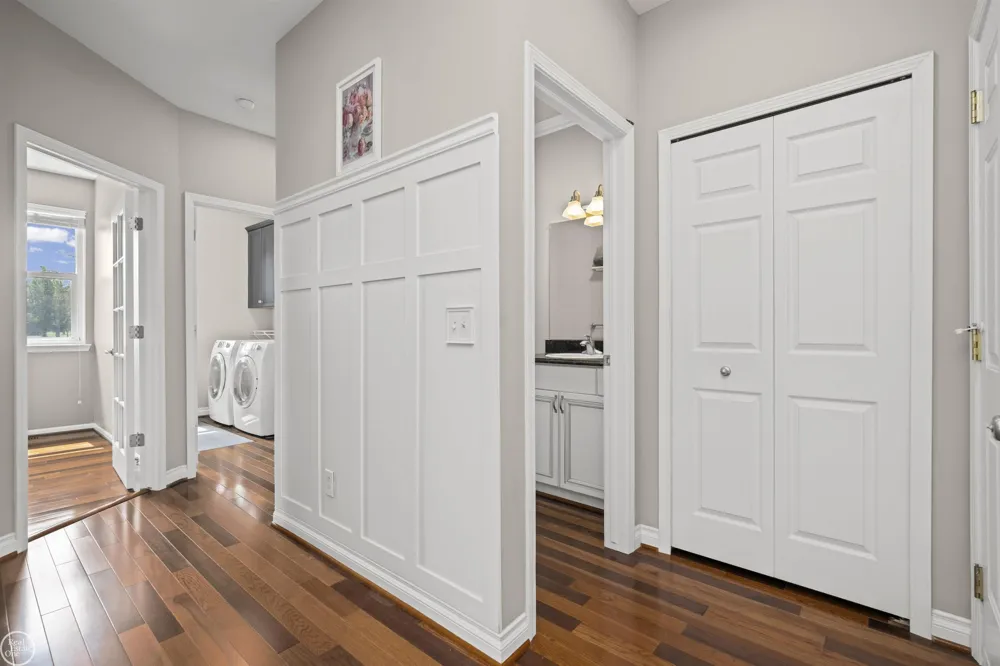 22800 Amber River Drive Macomb Township, MI 48042