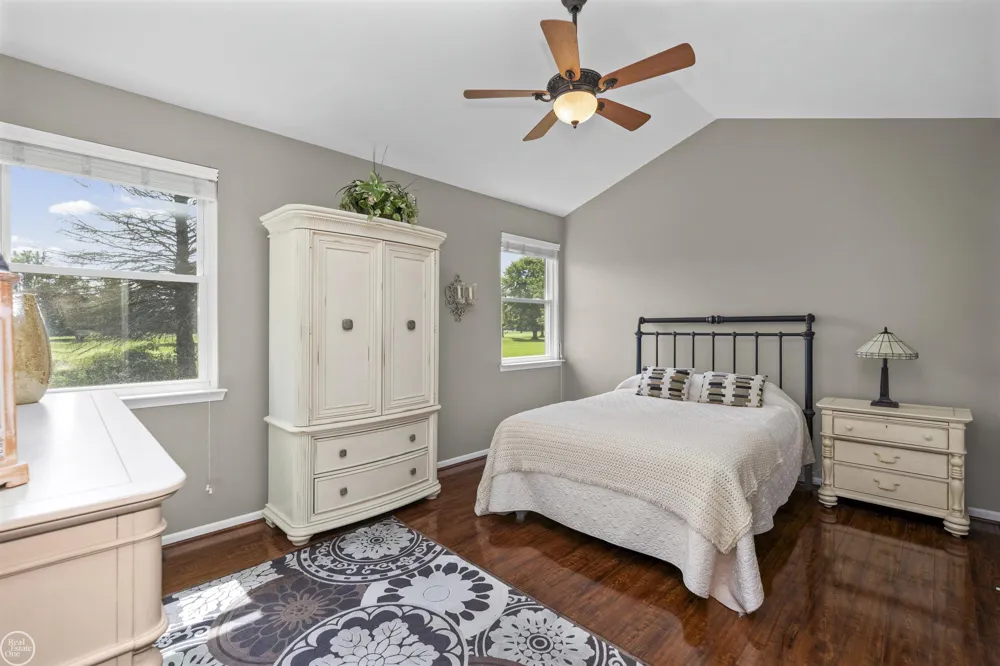 22800 Amber River Drive Macomb Township, MI 48042