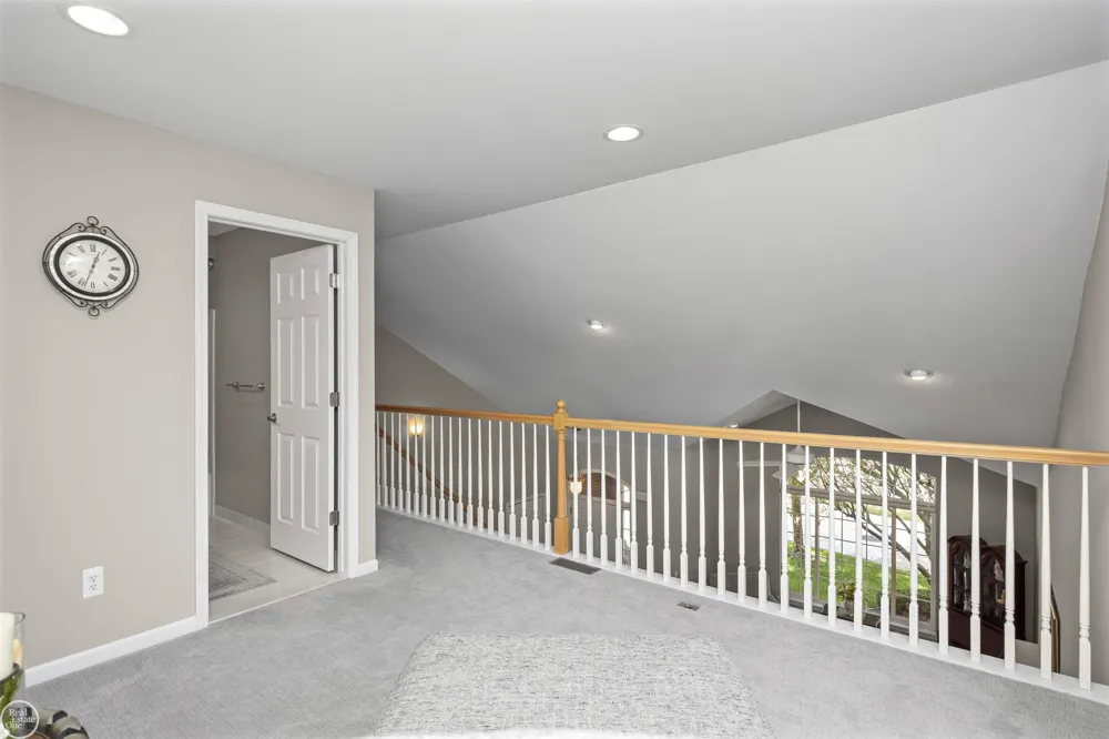 22800 Amber River Drive Macomb Township, MI 48042
