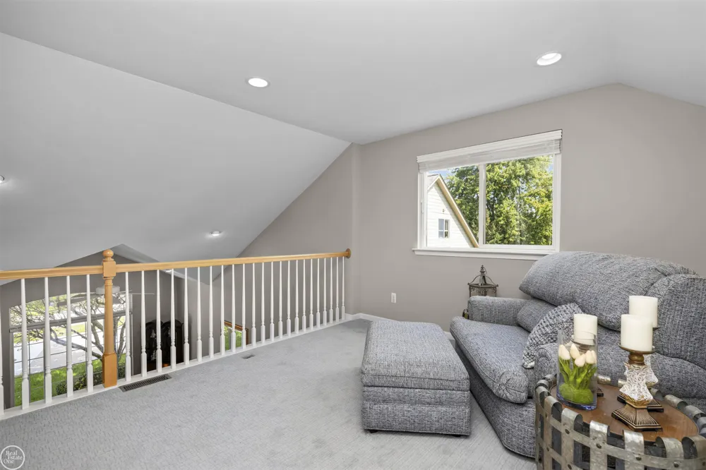 22800 Amber River Drive Macomb Township, MI 48042