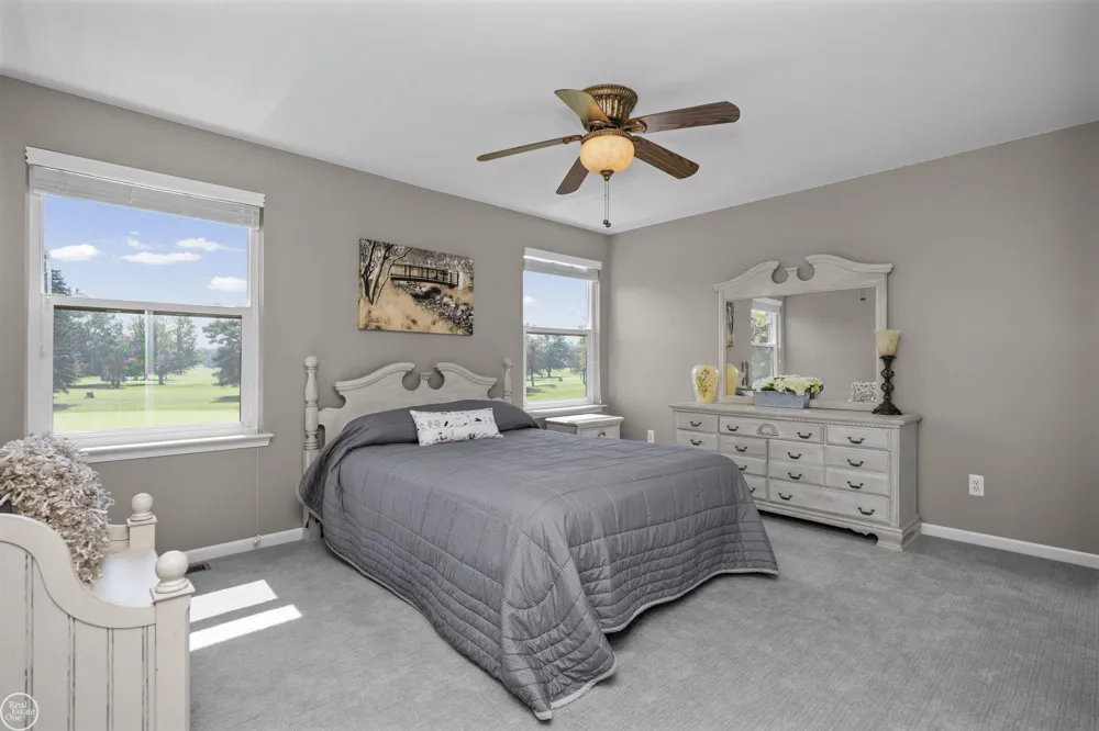 22800 Amber River Drive Macomb Township, MI 48042