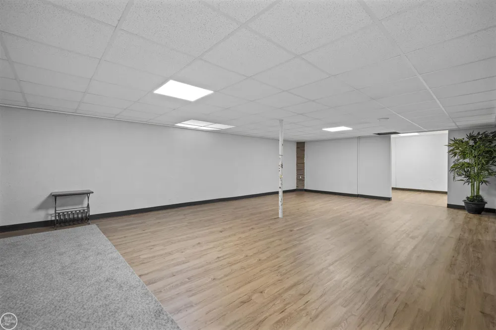 22800 Amber River Drive Macomb Township, MI 48042