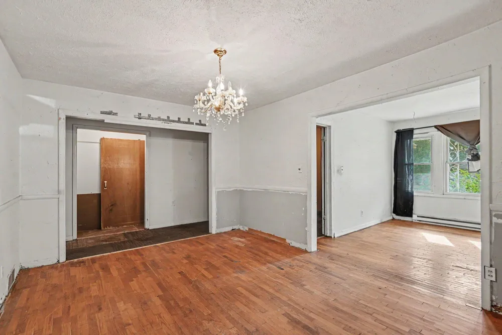 5 Randolph Street Bangor City, MI 49013