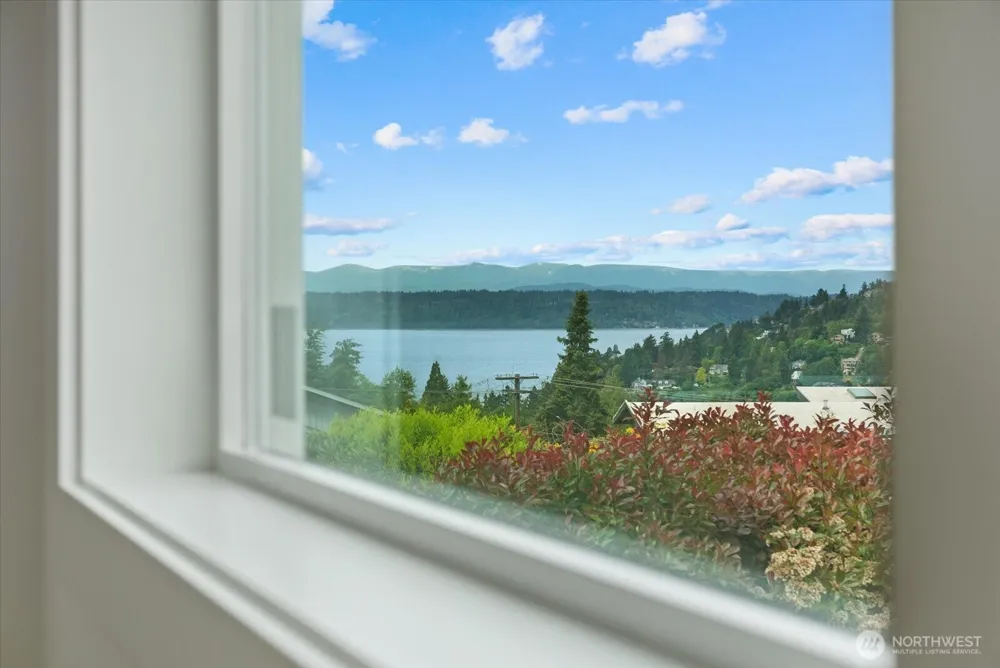 228 SW 183rd Street Normandy Park, WA 98166