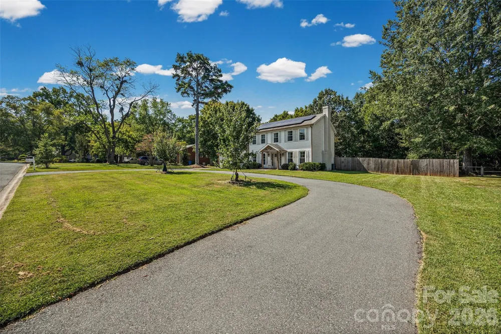 7925 Jefferson Colony Road Mint Hill, NC 28227
