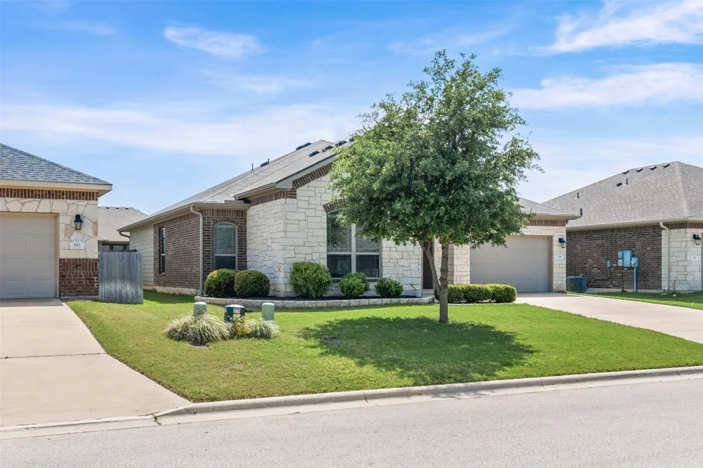 815 Cross Drive Temple, TX 76502