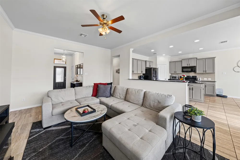 815 Cross Drive Temple, TX 76502