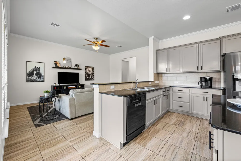 815 Cross Drive Temple, TX 76502