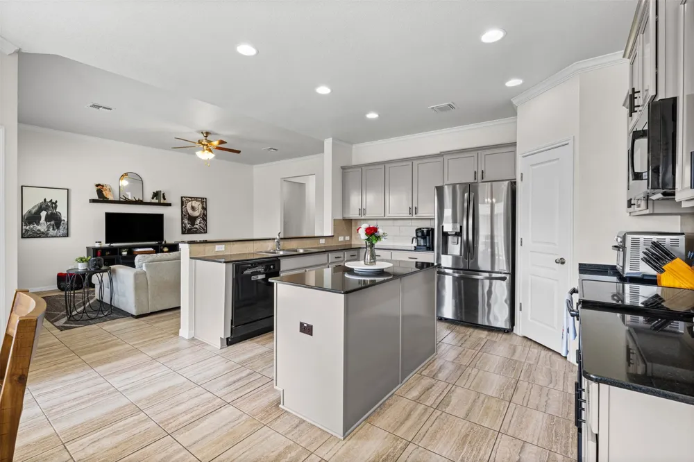 815 Cross Drive Temple, TX 76502