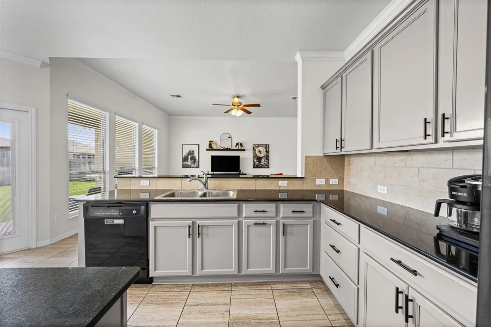 815 Cross Drive Temple, TX 76502