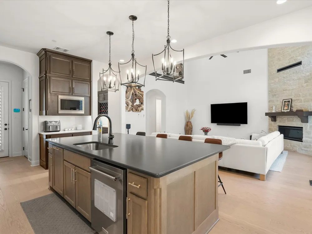 1020 Williams Lane Copper Canyon, TX 75077