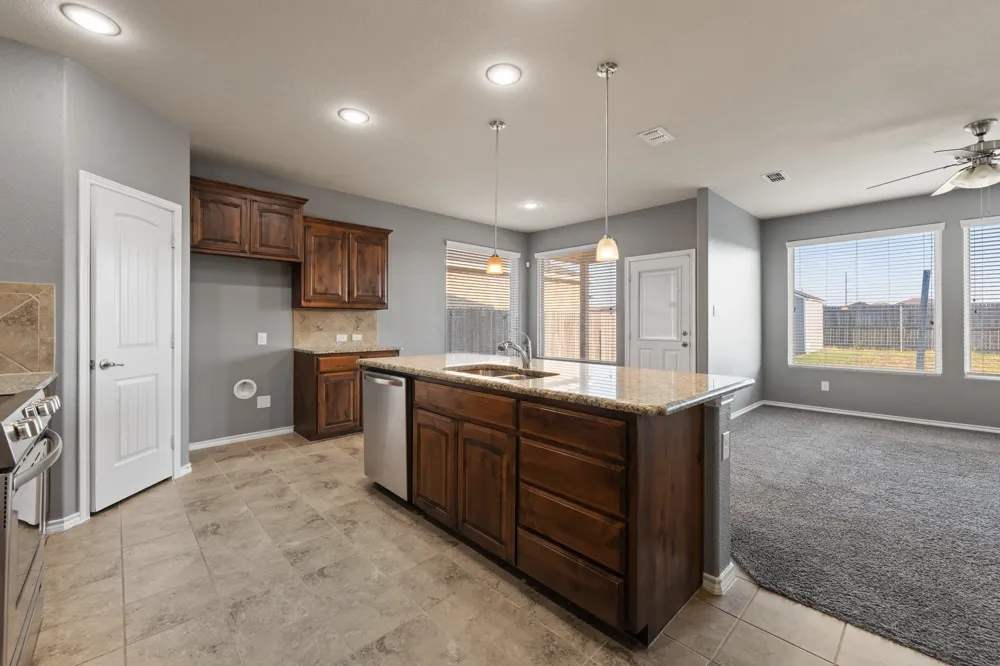 1105 Sierra Blanca Drive Fort Worth, TX 76028