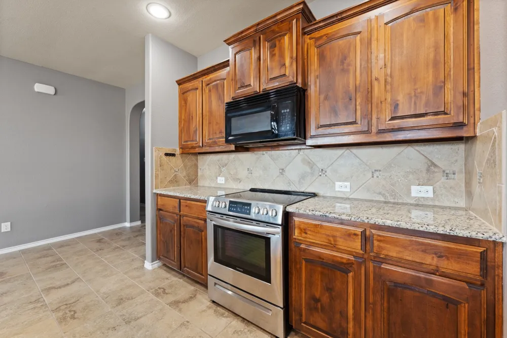 1105 Sierra Blanca Drive Fort Worth, TX 76028