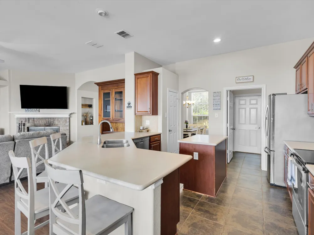 205 King George Road Ponder, TX 76259
