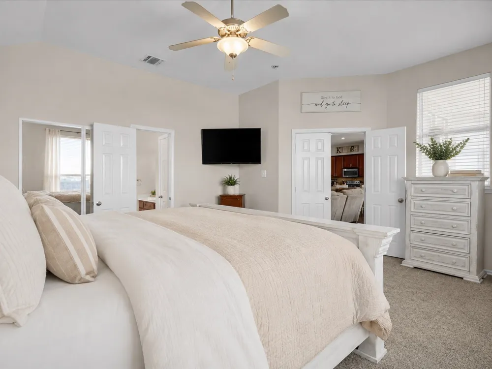 205 King George Road Ponder, TX 76259