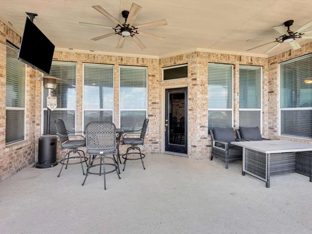 205 King George Road Ponder, TX 76259
