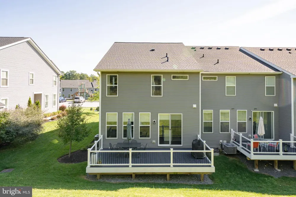 46 SASSAFRAS LANE Chester Springs, PA 19425