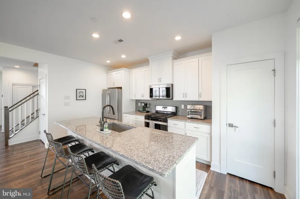46 SASSAFRAS LANE Chester Springs, PA 19425
