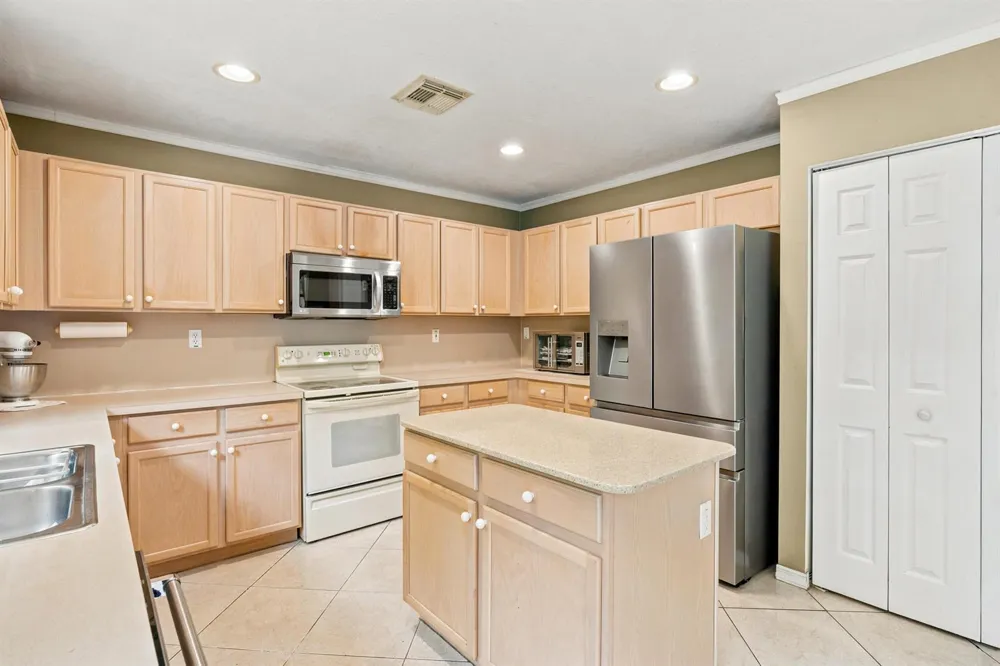 4151 NW 62nd Drive Coconut Creek, FL 33073