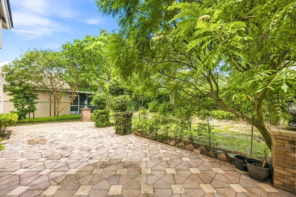 4151 NW 62nd Drive Coconut Creek, FL 33073