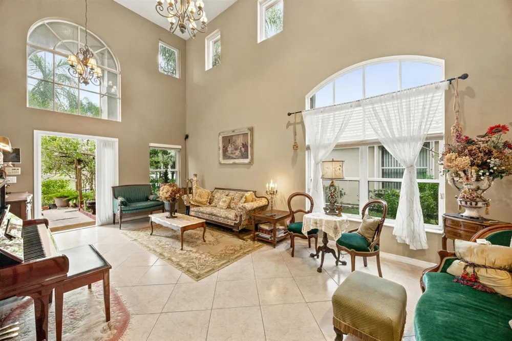 4151 NW 62nd Drive Coconut Creek, FL 33073
