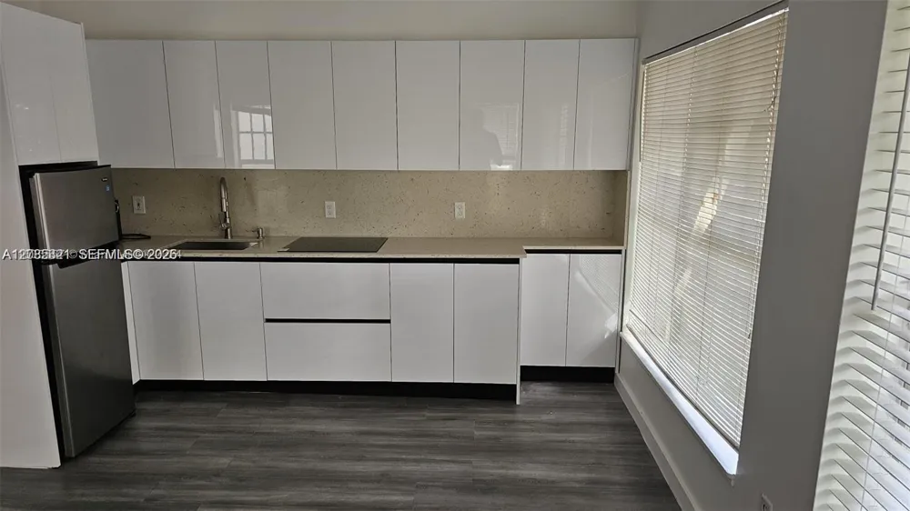 1244 Pennsylvania Ave #101 Miami Beach, FL 33139