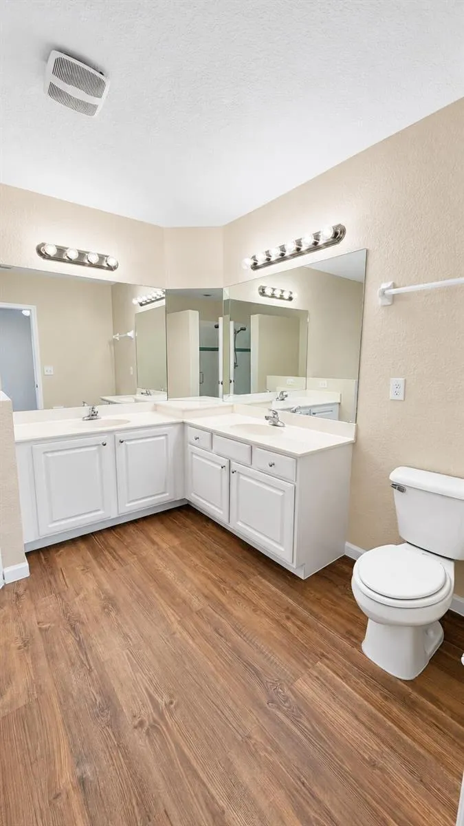 4114 EMERALD Vista Lake Worth, FL 33461