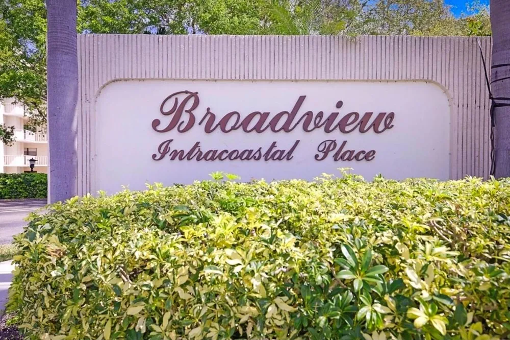 200 INTRACOASTAL #301 Jupiter, FL 33469