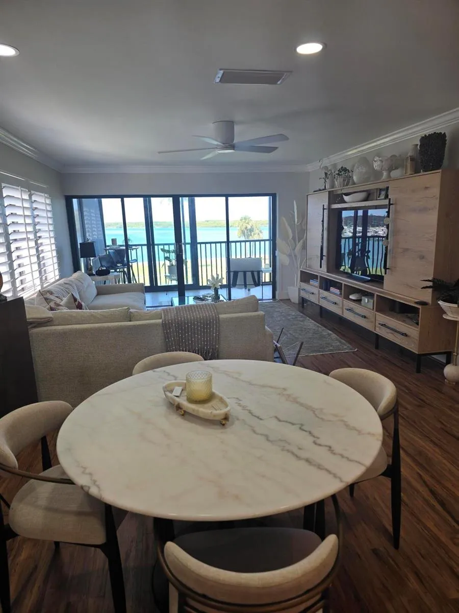 200 INTRACOASTAL #301 Jupiter, FL 33469