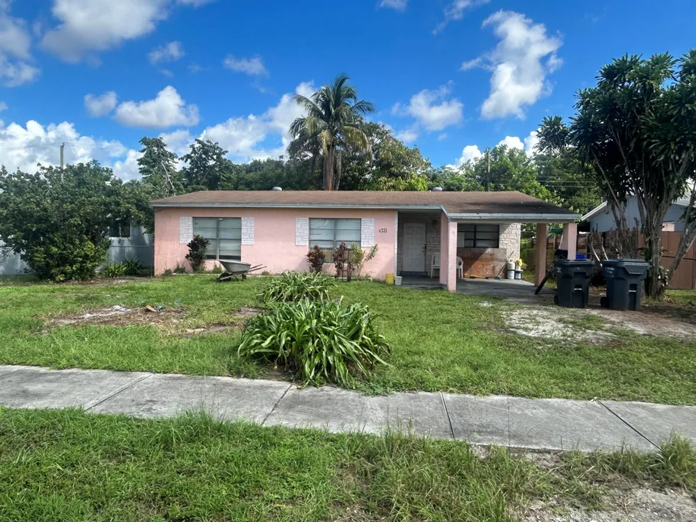 6831 Scott Street Hollywood, FL 33024